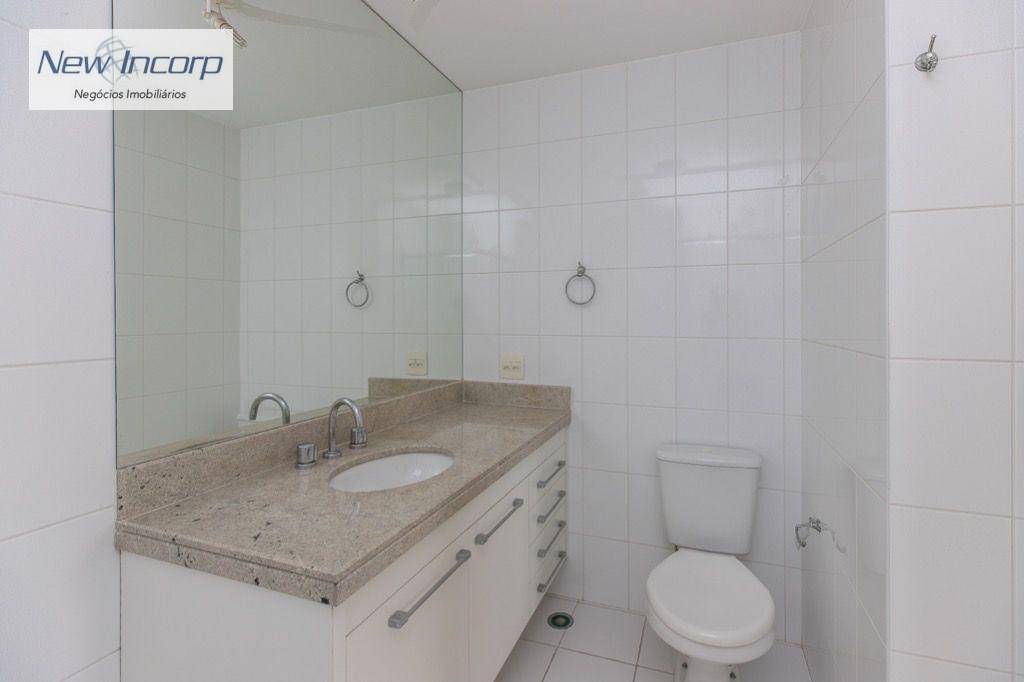 Apartamento à venda com 3 quartos, 227m² - Foto 34