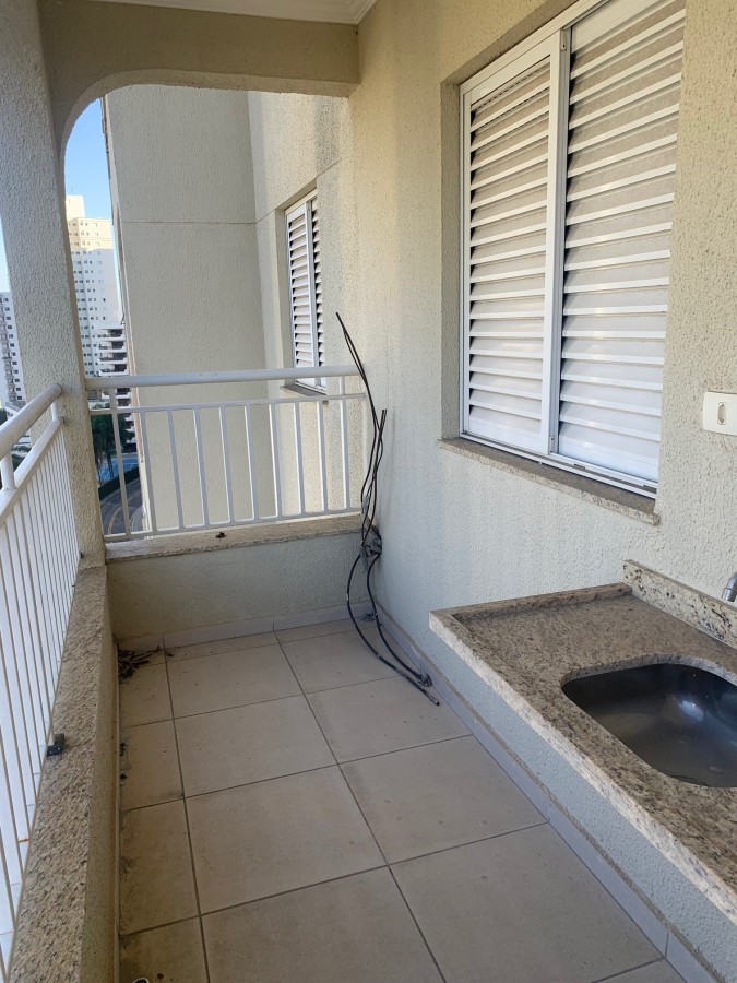 Apartamento à venda com 2 quartos, 79m² - Foto 5