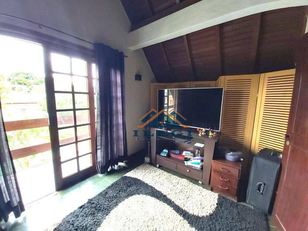 Casa de Condomínio à venda com 4 quartos, 360m² - Foto 29