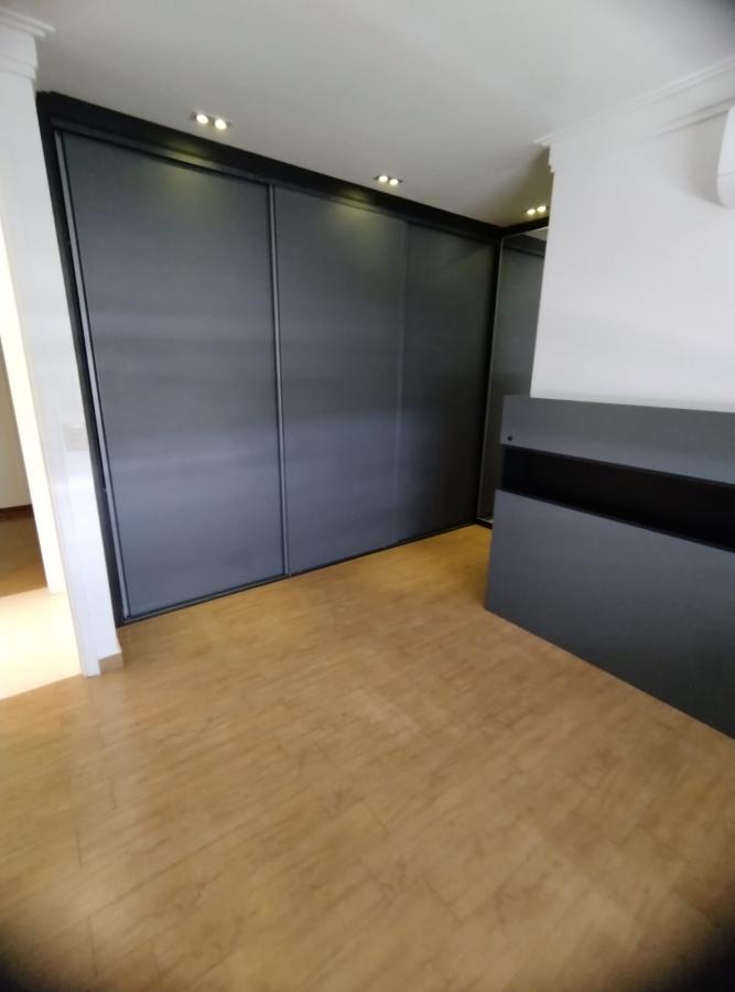 Apartamento à venda com 3 quartos, 110m² - Foto 12