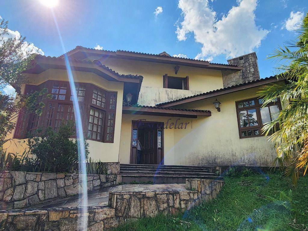 Casa de Condomínio à venda com 4 quartos, 600m² - Foto 2