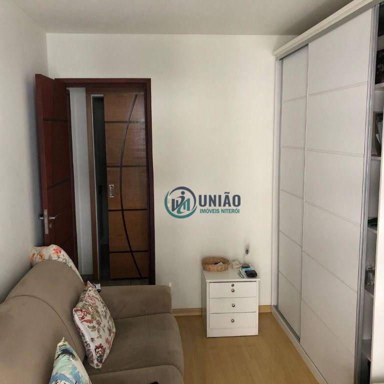 Apartamento à venda com 2 quartos, 90m² - Foto 5