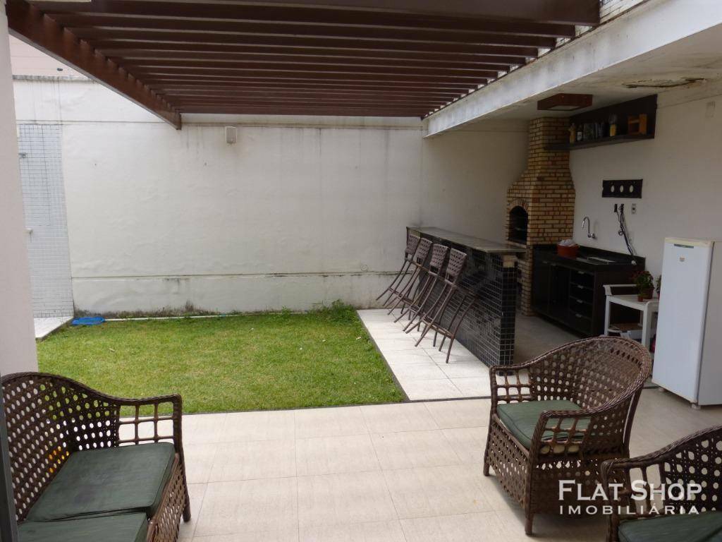 Casa à venda com 4 quartos, 180m² - Foto 9