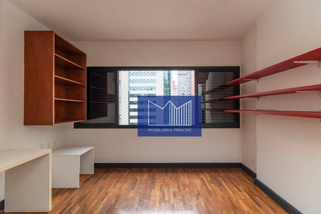 Apartamento para alugar com 2 quartos, 110m² - Foto 21