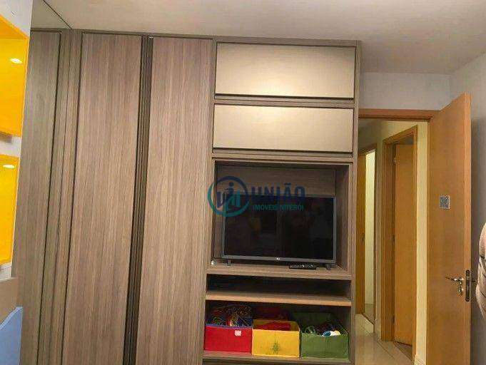 Apartamento à venda com 3 quartos, 98m² - Foto 18