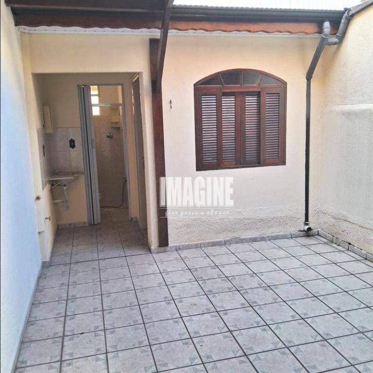 Sobrado para alugar com 2 quartos, 100m² - Foto 5