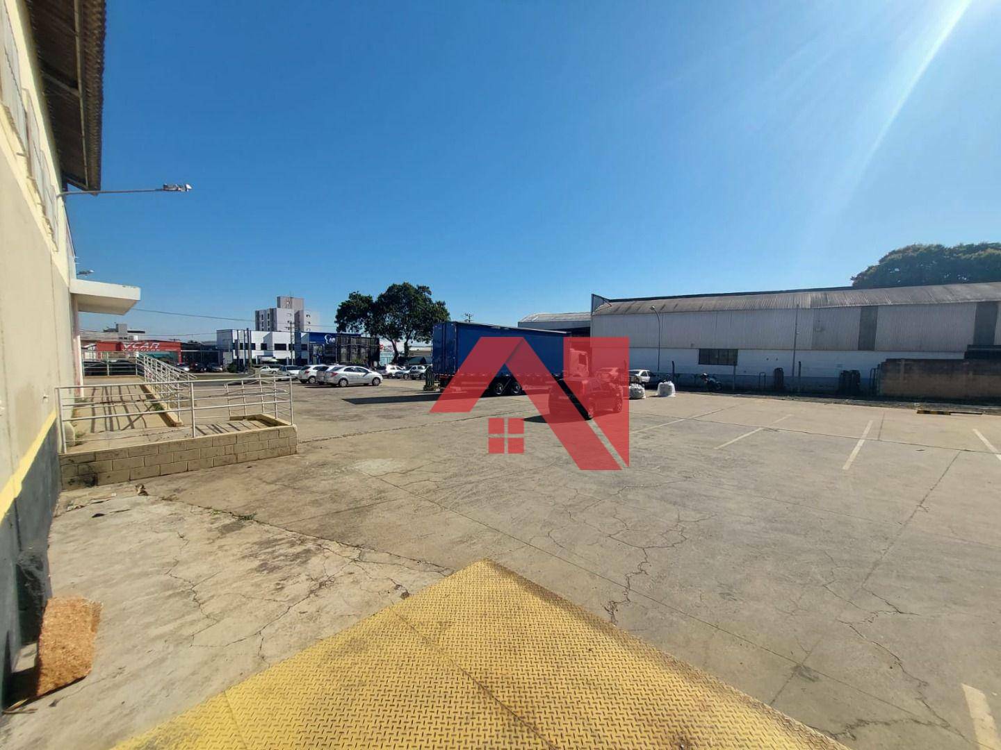 Depósito-Galpão-Armazém para alugar, 1261m² - Foto 10