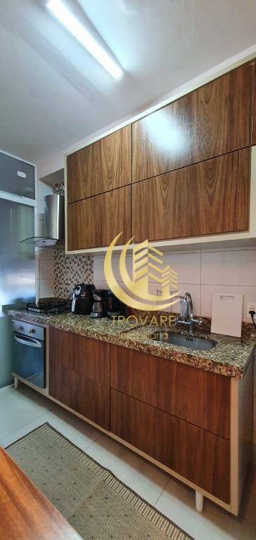 Apartamento à venda com 3 quartos, 65m² - Foto 4