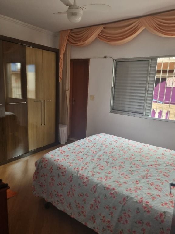 Sobrado à venda com 5 quartos, 224m² - Foto 7