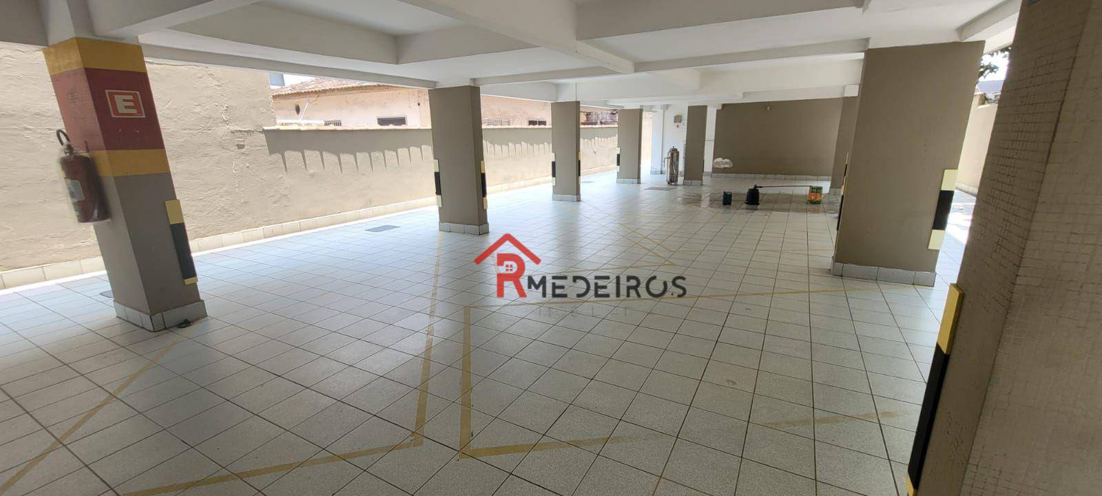 Apartamento à venda com 1 quarto, 38m² - Foto 10