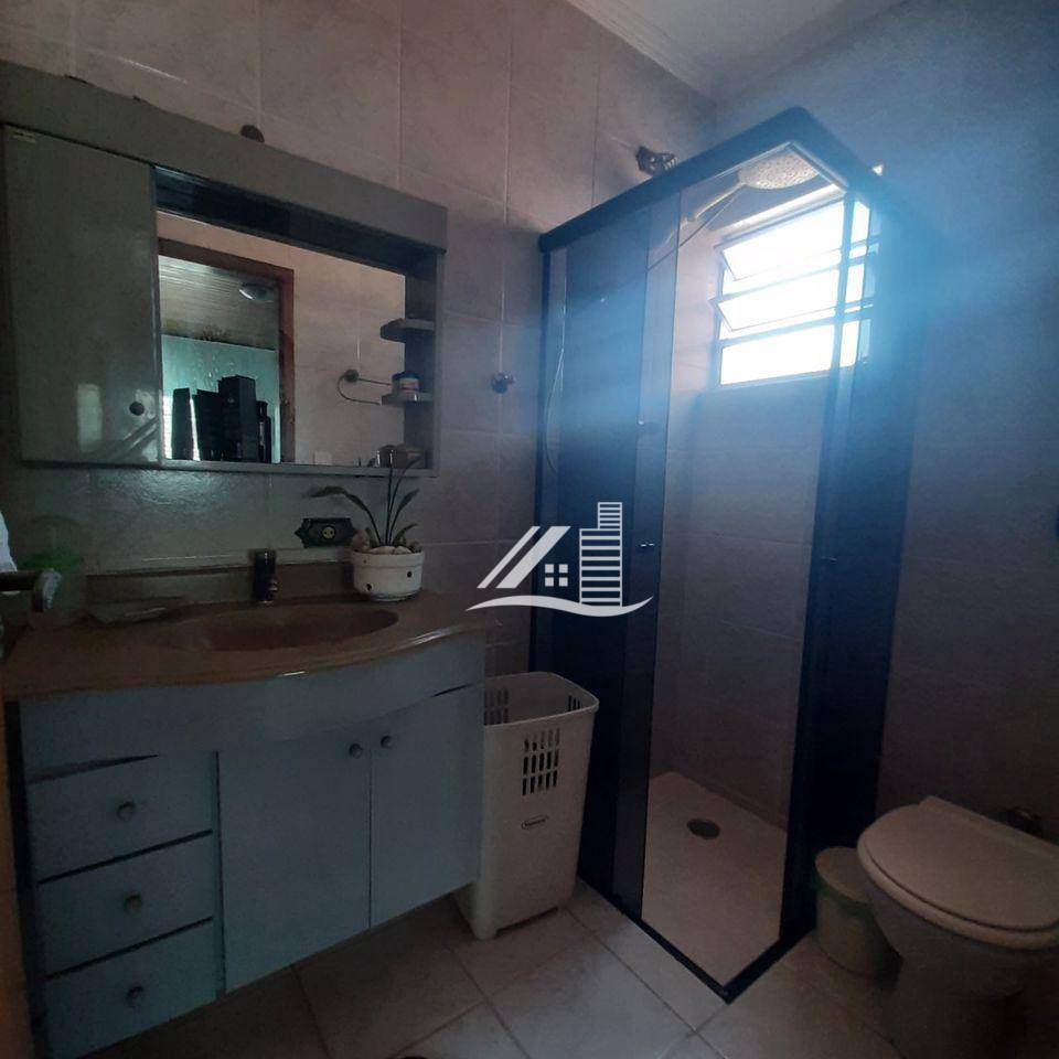 Sobrado à venda com 3 quartos, 271m² - Foto 40