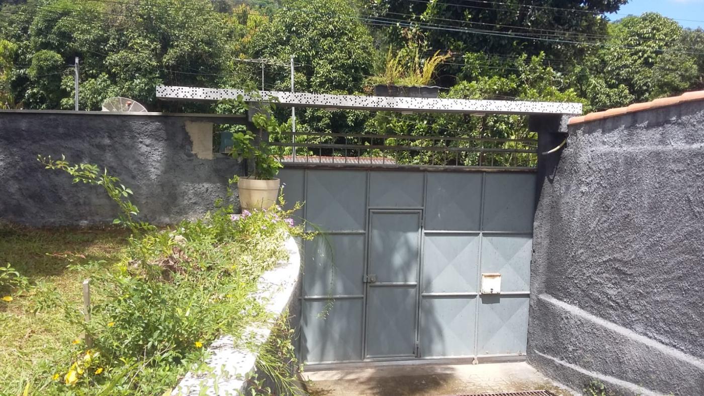 Chácara à venda com 3 quartos, 1500m² - Foto 15