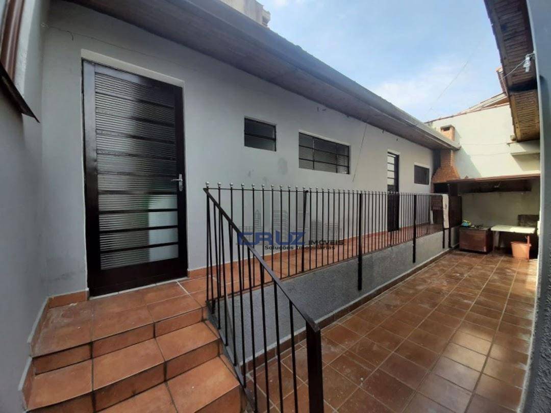 Casa à venda com 3 quartos, 165m² - Foto 8