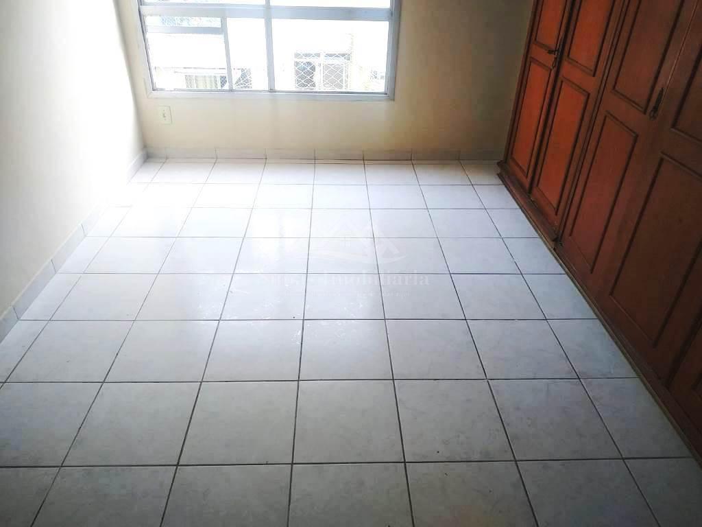 Apartamento à venda com 2 quartos, 75m² - Foto 14