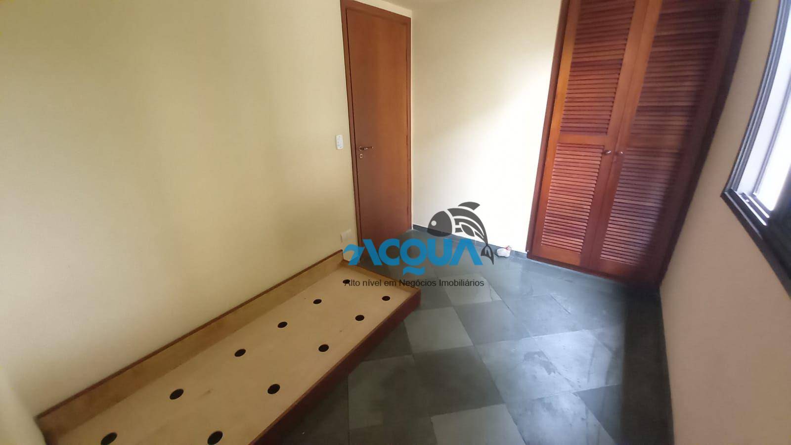 Apartamento à venda com 2 quartos, 75m² - Foto 4