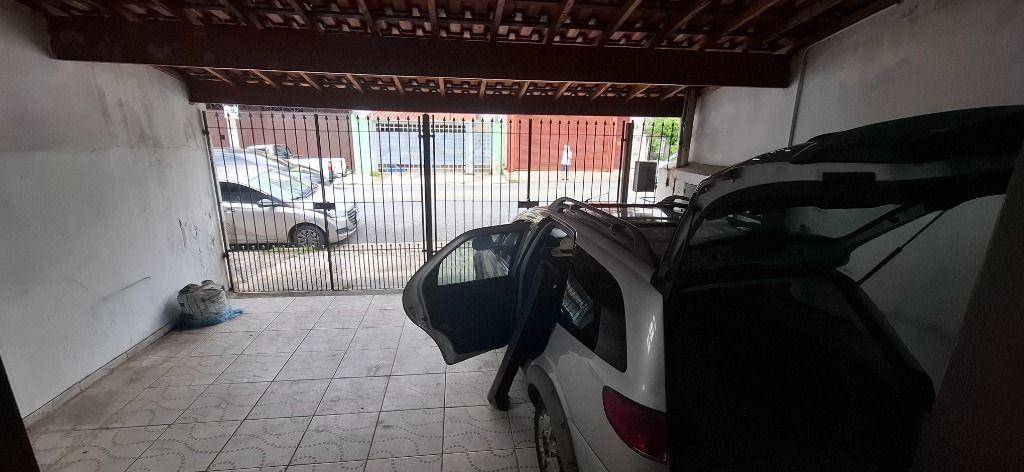 Casa, 5 quartos, 150 m² - Foto 3