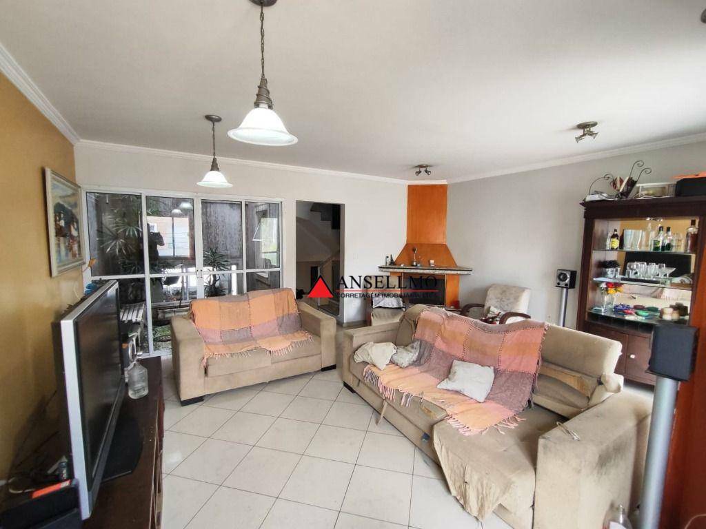 Sobrado à venda e aluguel com 4 quartos, 300m² - Foto 9