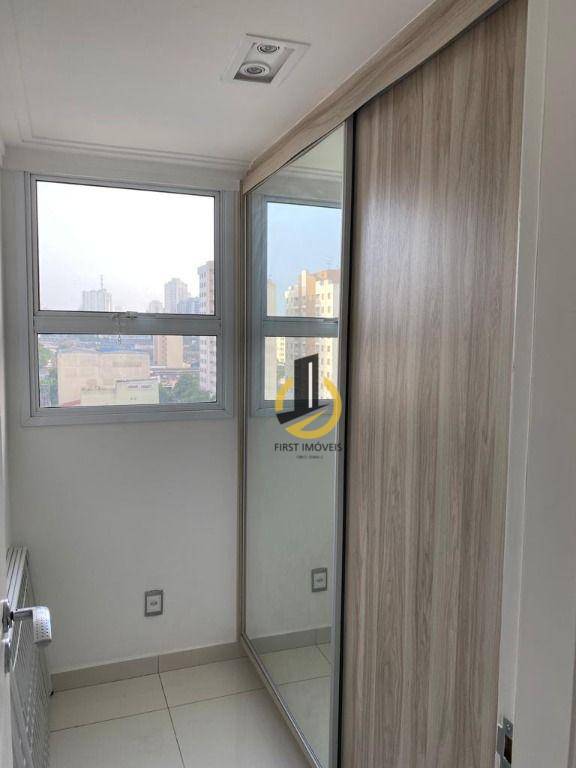 Apartamento à venda com 4 quartos, 240m² - Foto 18