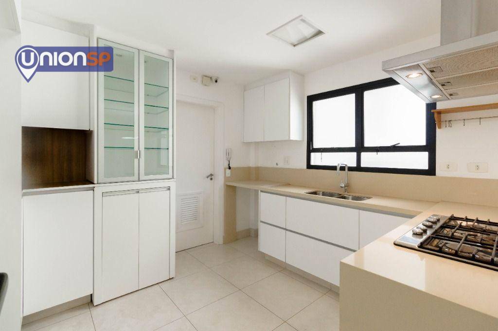 Apartamento à venda com 4 quartos, 206m² - Foto 31