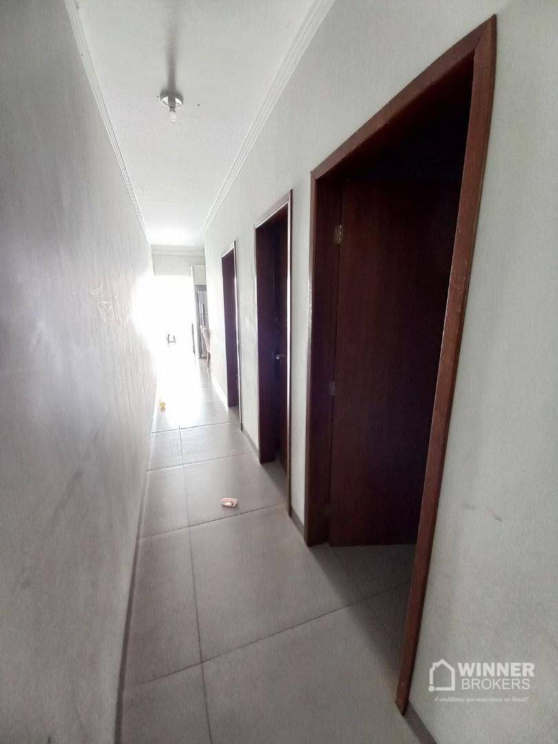 Casa à venda com 2 quartos, 76m² - Foto 4