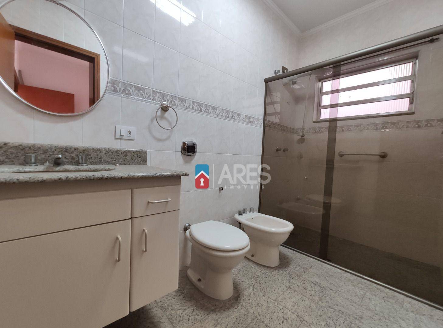 Casa à venda com 3 quartos, 184m² - Foto 22