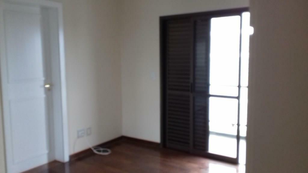 Apartamento à venda com 3 quartos, 106m² - Foto 3