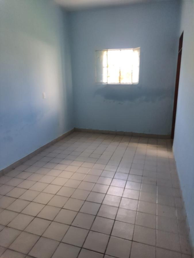 Casa para alugar com 3 quartos, 240m² - Foto 7