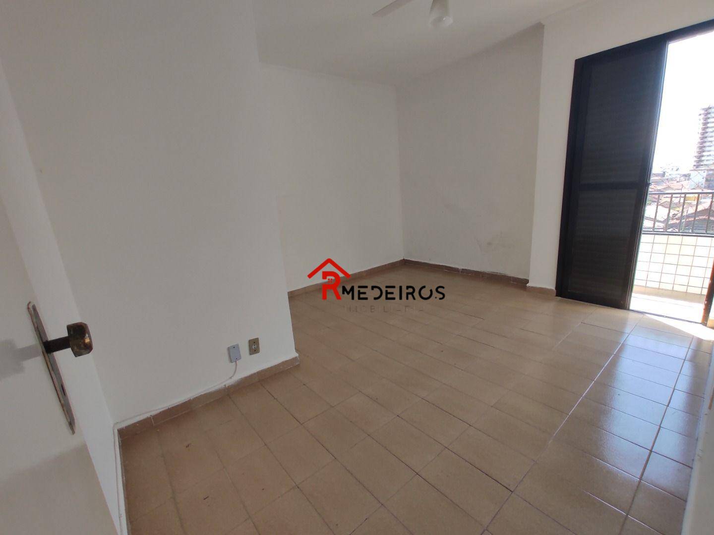 Apartamento à venda com 1 quarto, 45m² - Foto 9