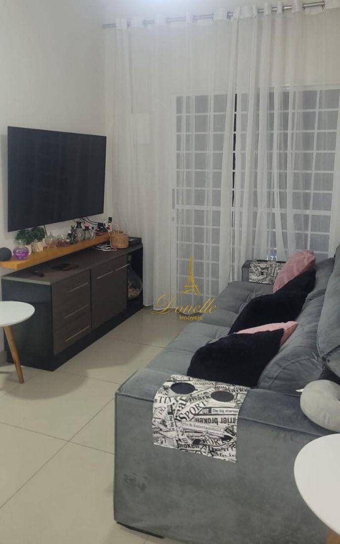 Casa à venda com 2 quartos, 86m² - Foto 4