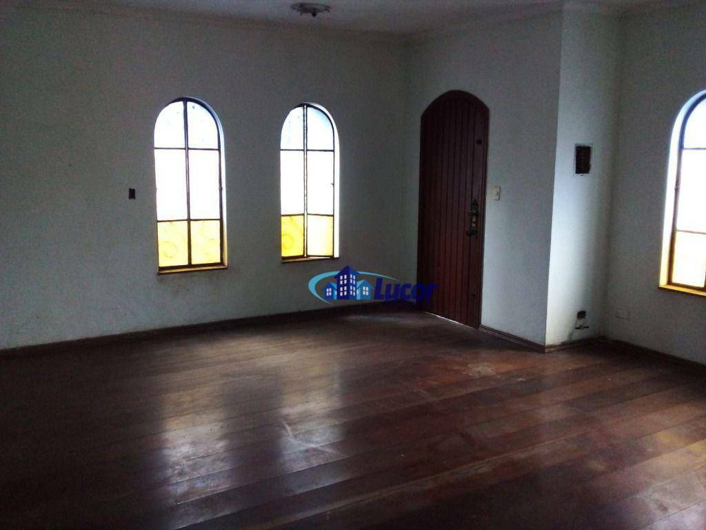 Sobrado à venda com 4 quartos, 250m² - Foto 13