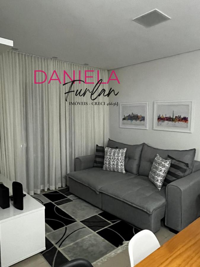 Apartamento à venda com 2 quartos, 65m² - Foto 1