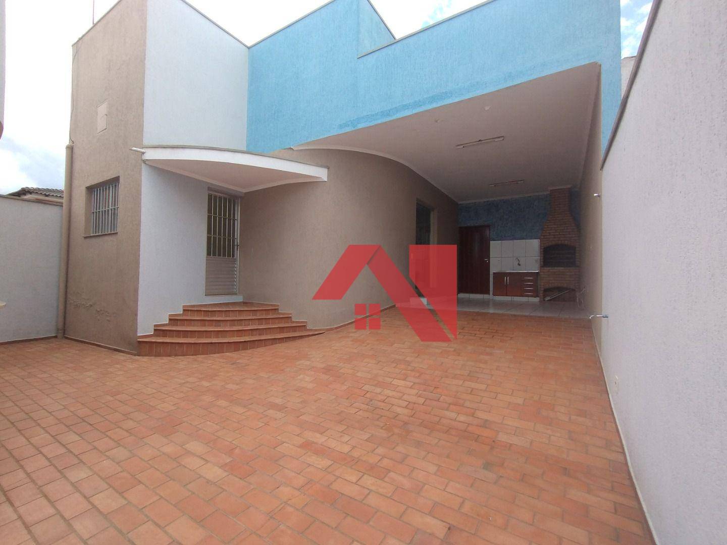 Casa para alugar com 1 quarto, 100m² - Foto 1