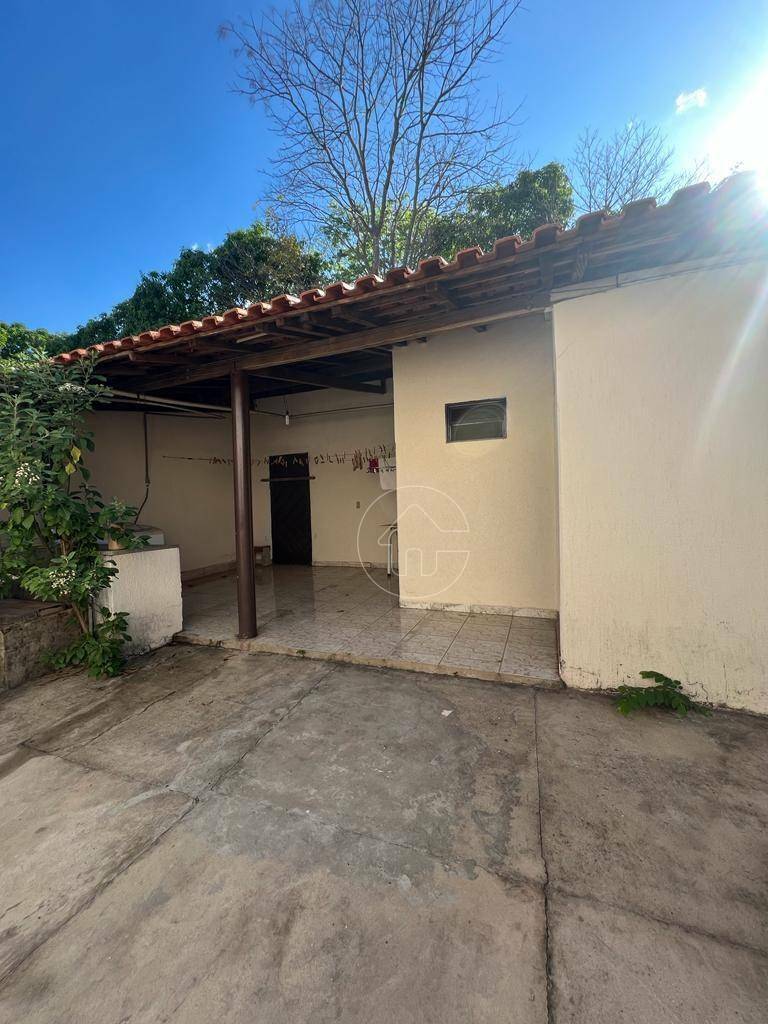 Casa à venda com 3 quartos, 120m² - Foto 7