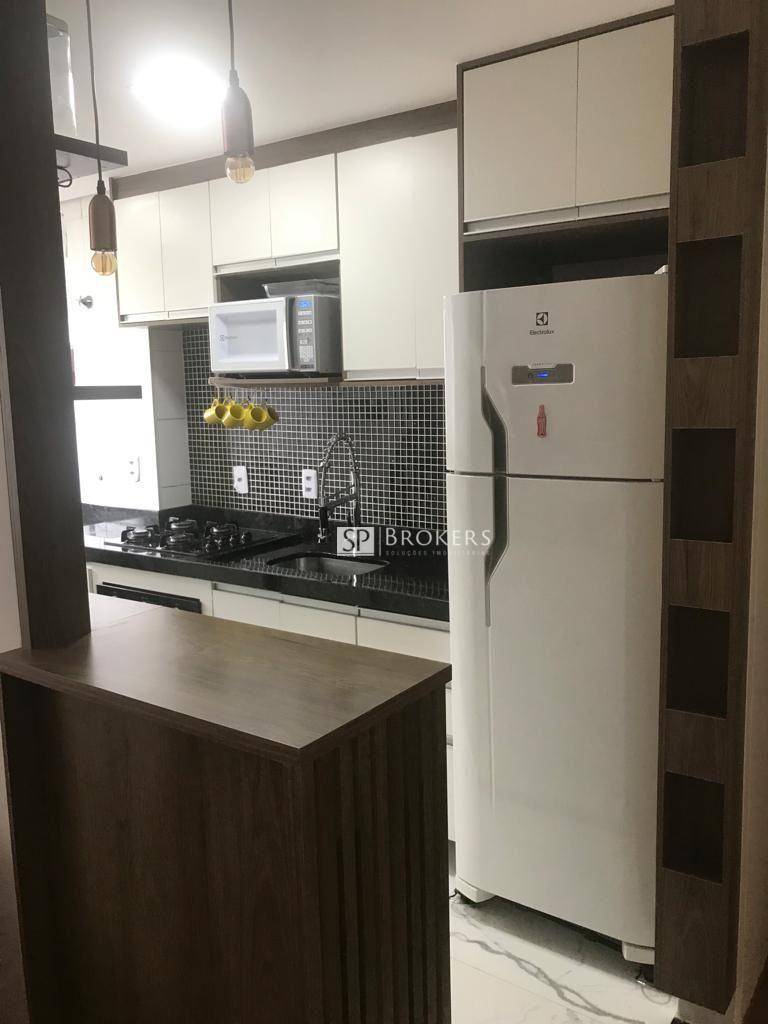 Apartamento à venda com 2 quartos, 45m² - Foto 4