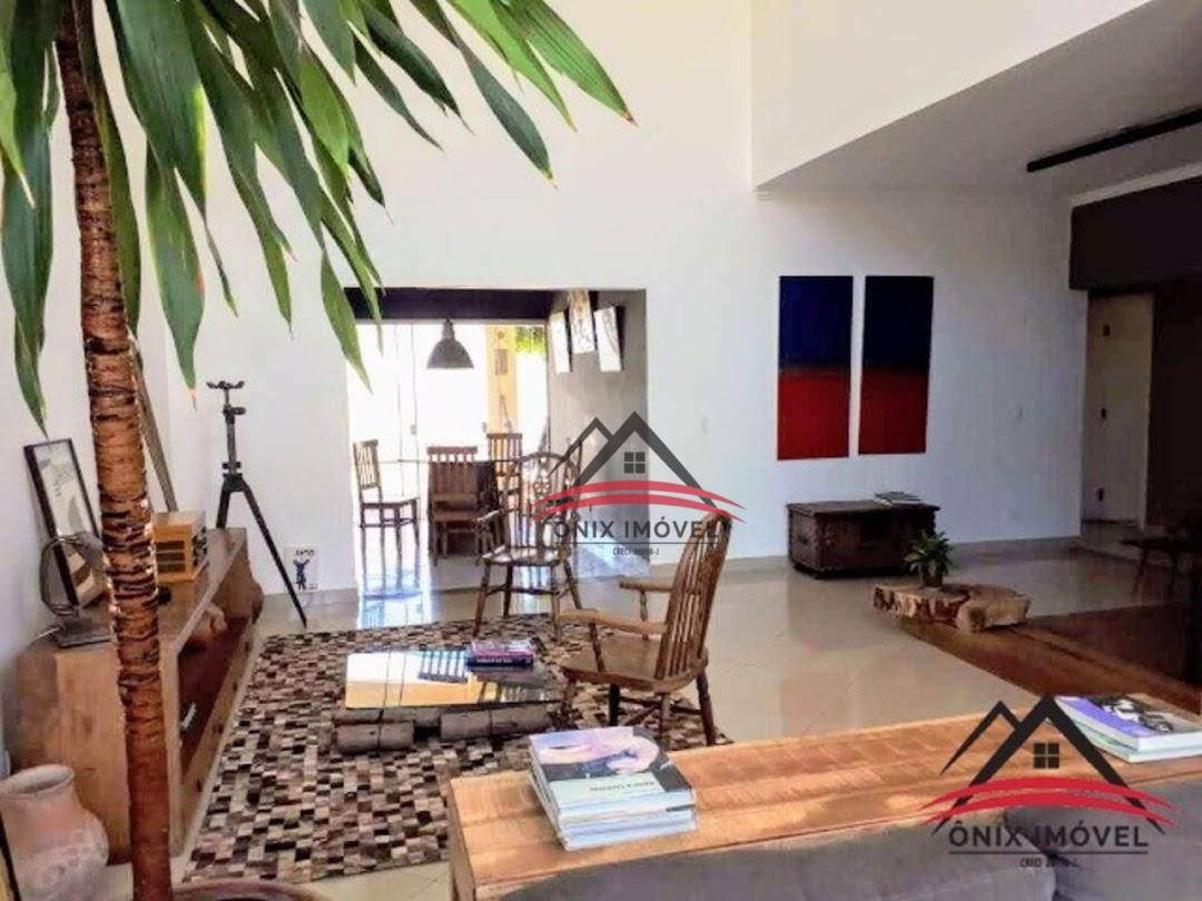 Casa de Condomínio à venda com 3 quartos, 234m² - Foto 4