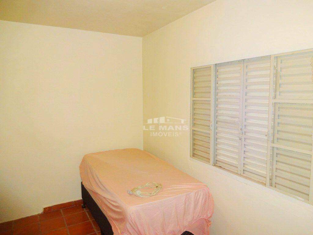 Chácara à venda com 3 quartos, 279m² - Foto 14