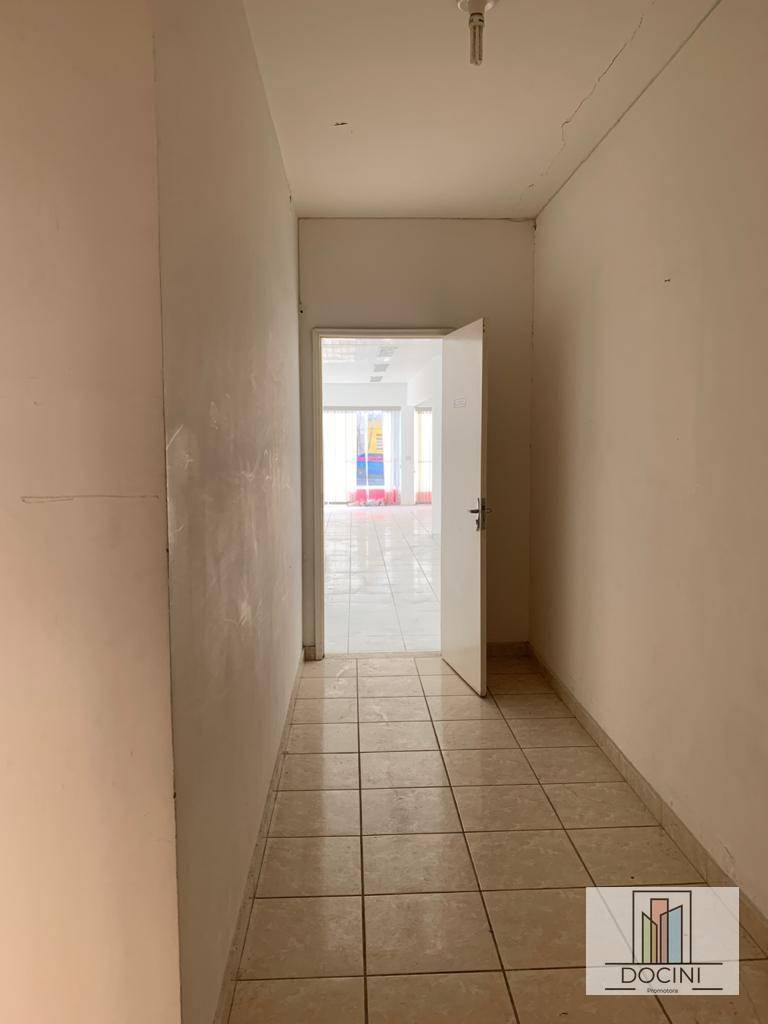 Loja-Salão para alugar, 300m² - Foto 1