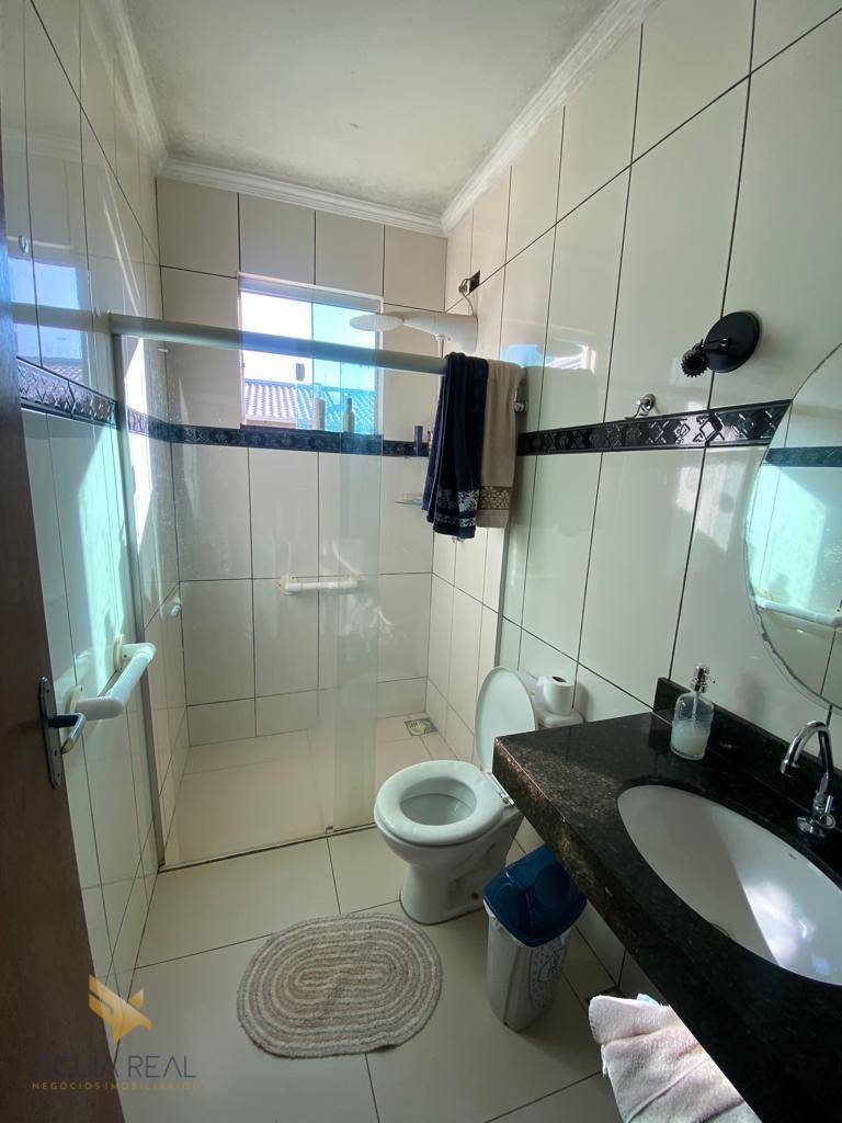 Casa à venda com 4 quartos, 190m² - Foto 13