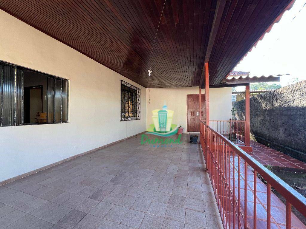 Casa à venda com 4 quartos, 94m² - Foto 17