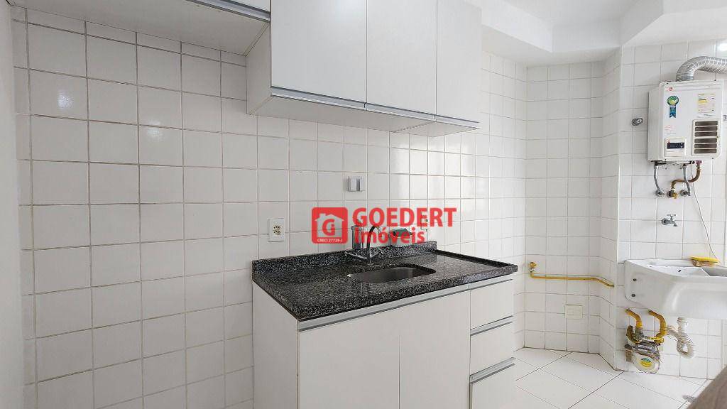 Apartamento à venda com 2 quartos, 55m² - Foto 4