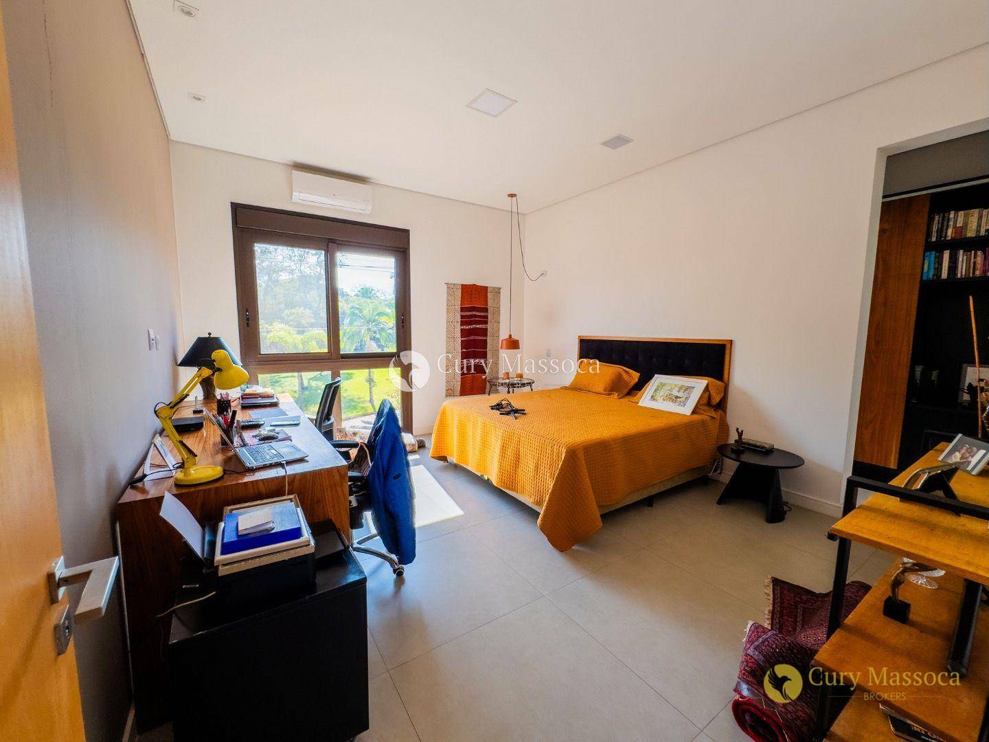 Casa de Condomínio à venda com 6 quartos, 811m² - Foto 3