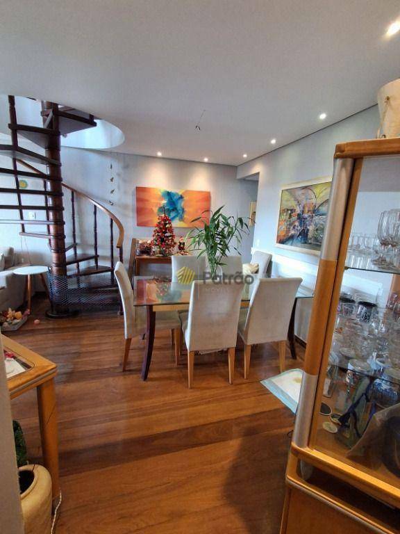 Cobertura à venda com 3 quartos, 200m² - Foto 2