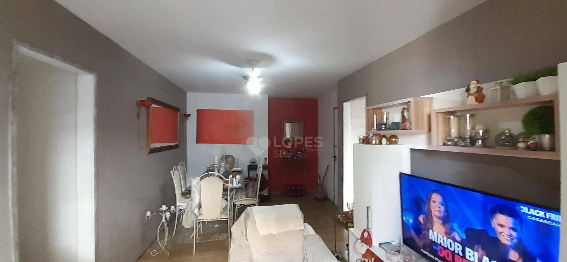 Apartamento à venda com 2 quartos, 70m² - Foto 2