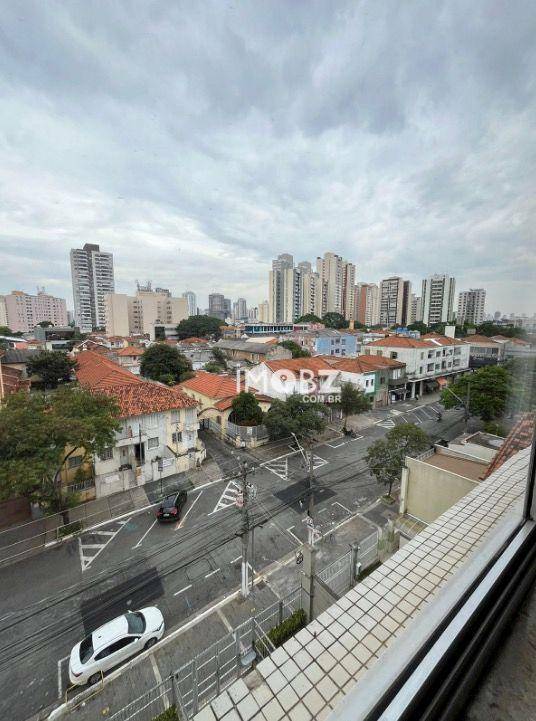 Apartamento à venda com 3 quartos, 200m² - Foto 4