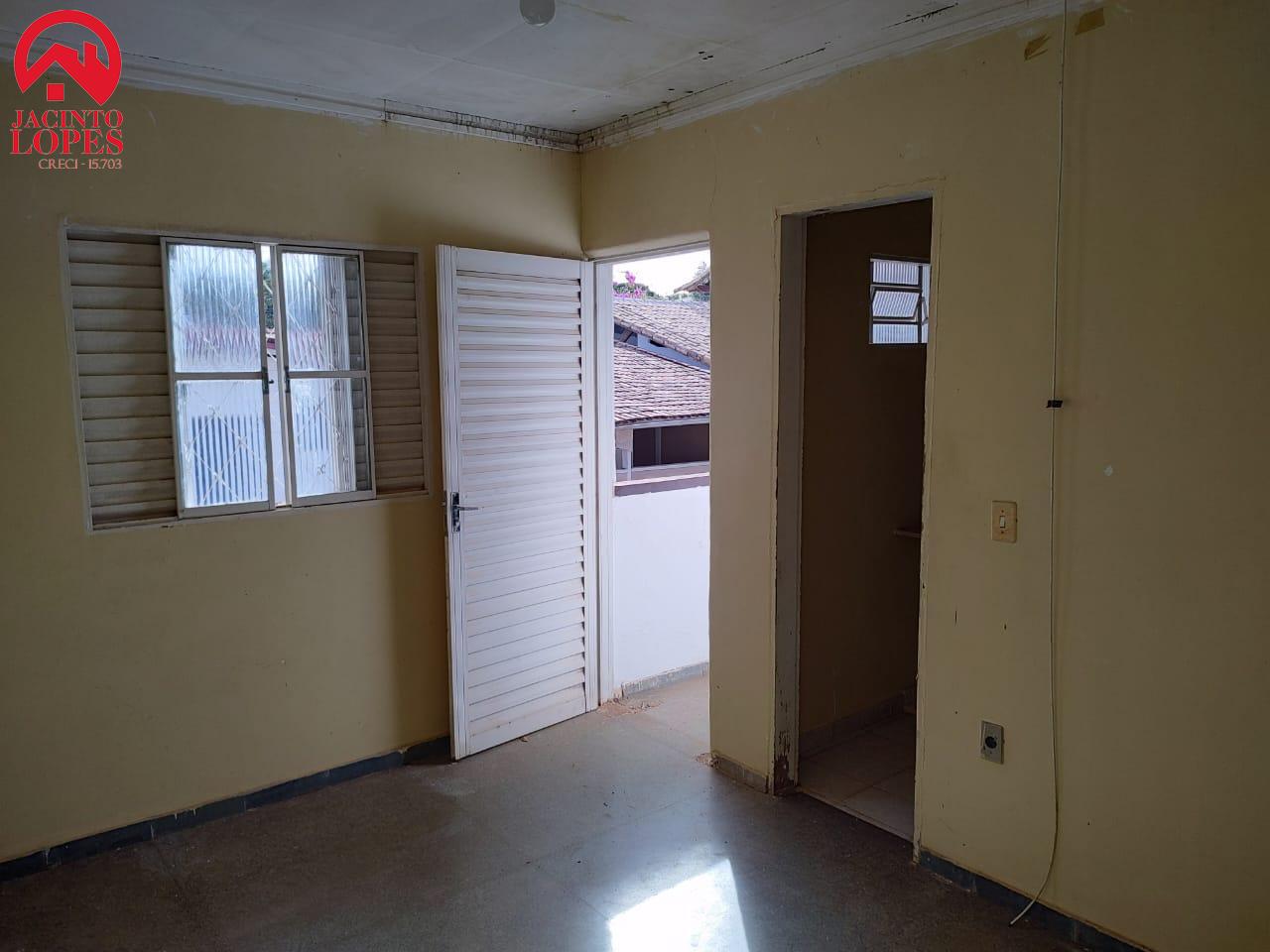 Casa à venda com 3 quartos, 400m² - Foto 27