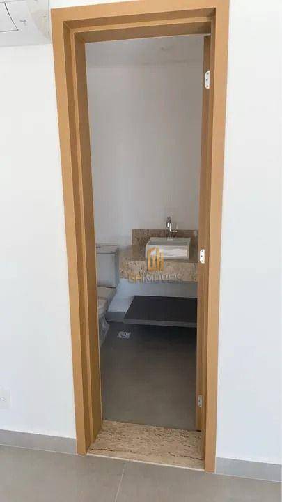 Apartamento à venda com 3 quartos, 139m² - Foto 4