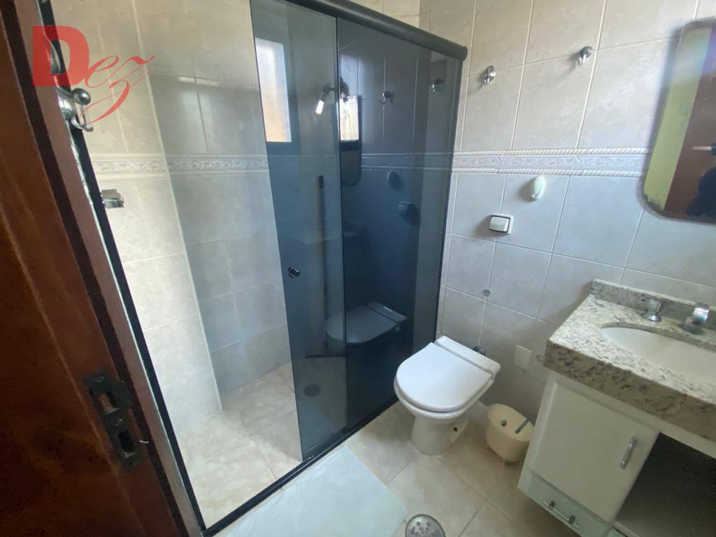 Apartamento à venda e aluguel com 3 quartos, 136m² - Foto 12