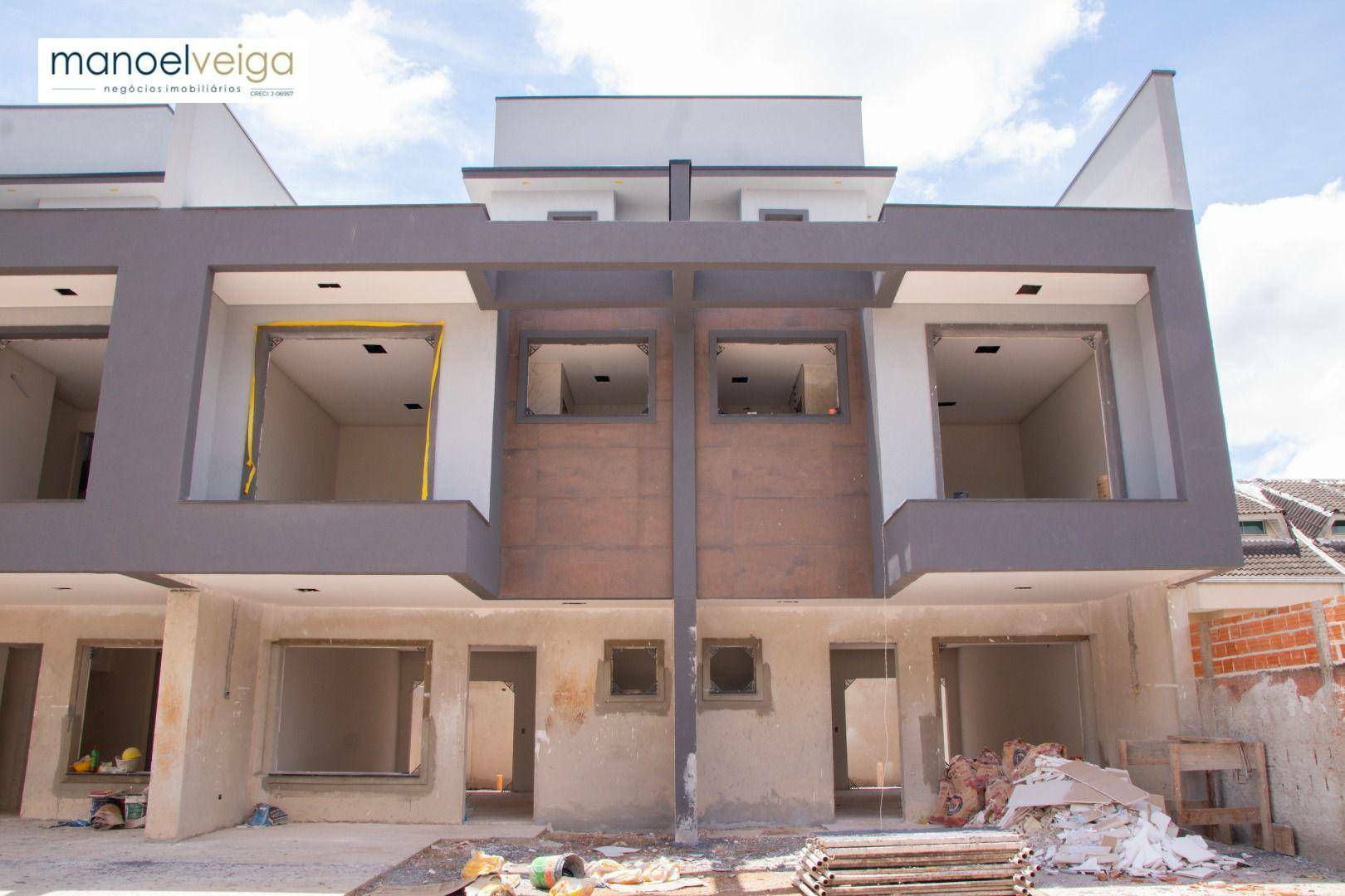Sobrado à venda com 3 quartos, 128m² - Foto 2