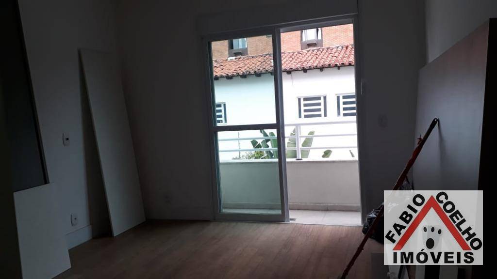 Sobrado à venda com 4 quartos, 350m² - Foto 19