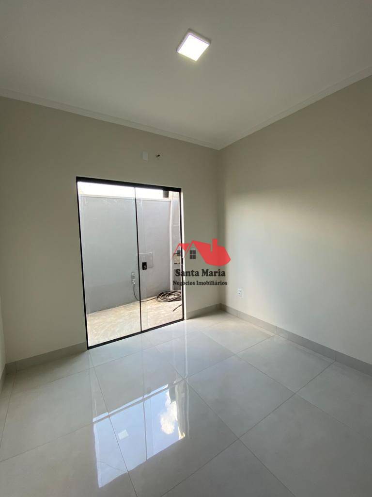 Casa à venda com 3 quartos, 96m² - Foto 2